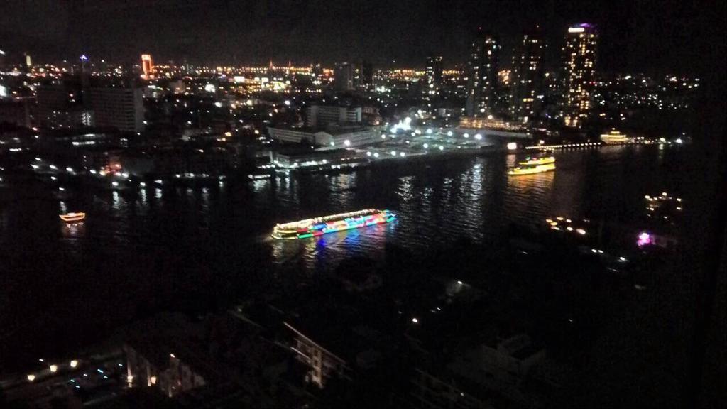 Baan Sathorn Riverfront Bangkok Room photo