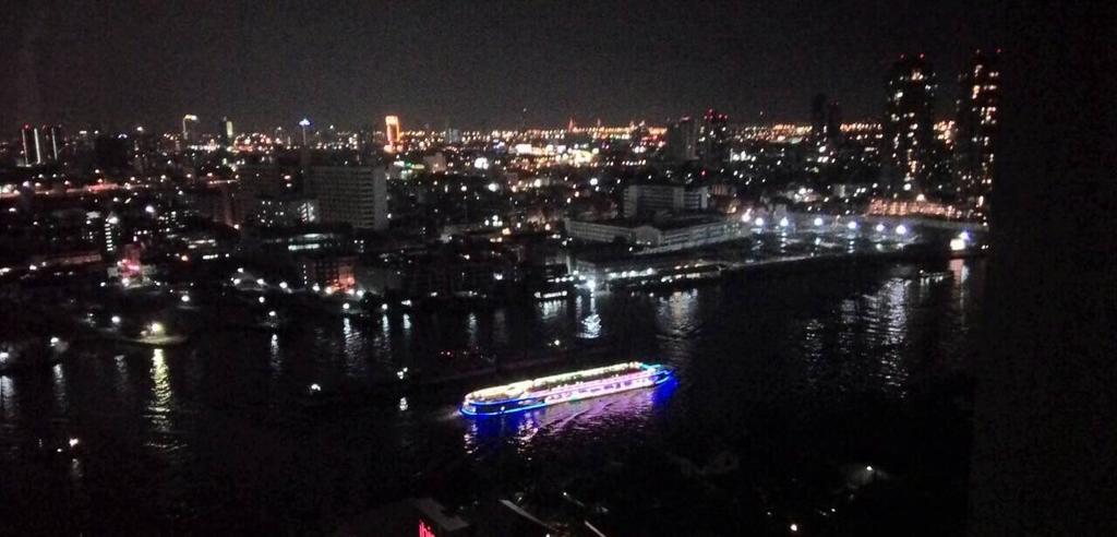 Baan Sathorn Riverfront Bangkok Room photo